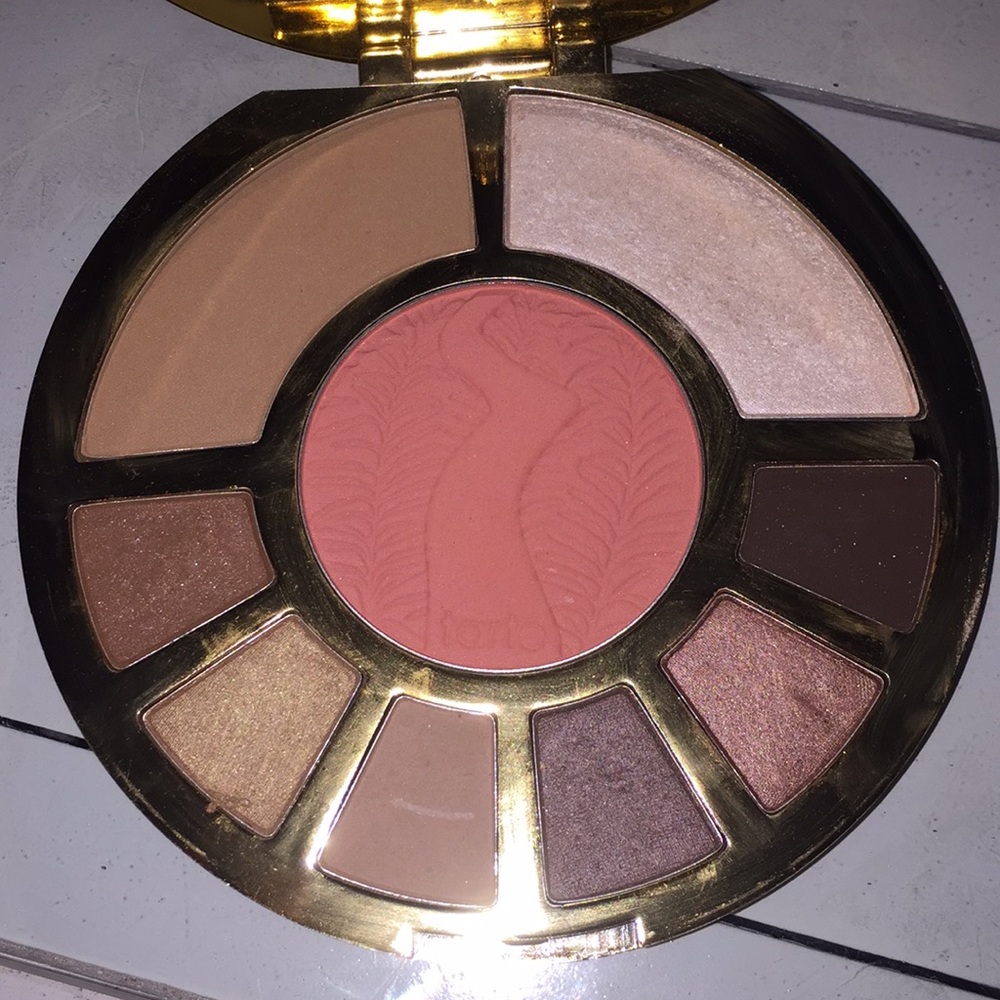 Tarte Showstopper clay palette